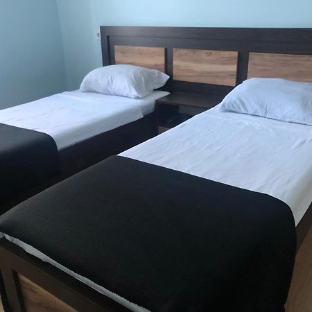 Hotel Mirage אורקי מראה חיצוני תמונה